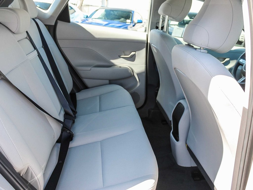 2024 Hyundai Kona Electric SE photo 18