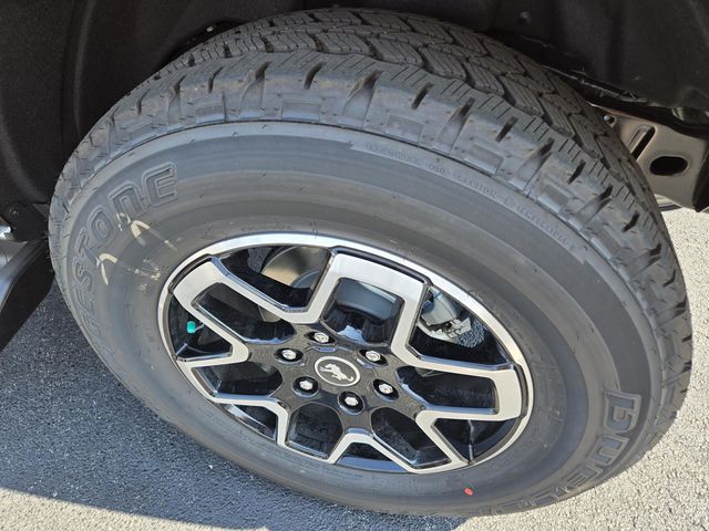 2025 Ford Bronco Outer Banks photo 9