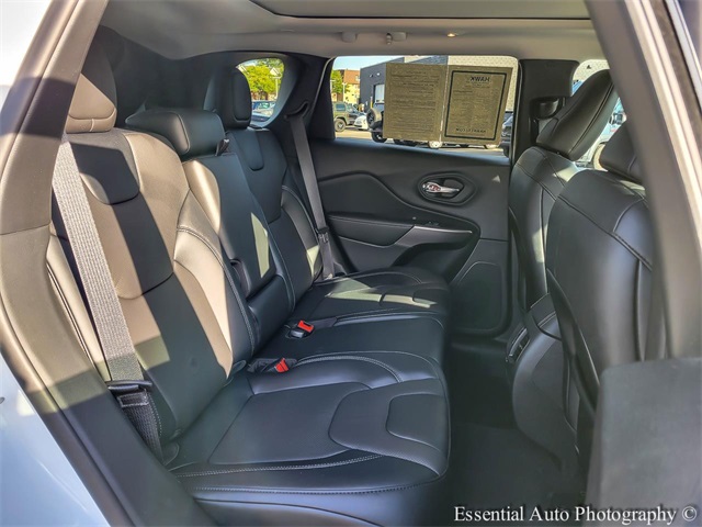 2022 JEEP CHEROKEE - Image 30