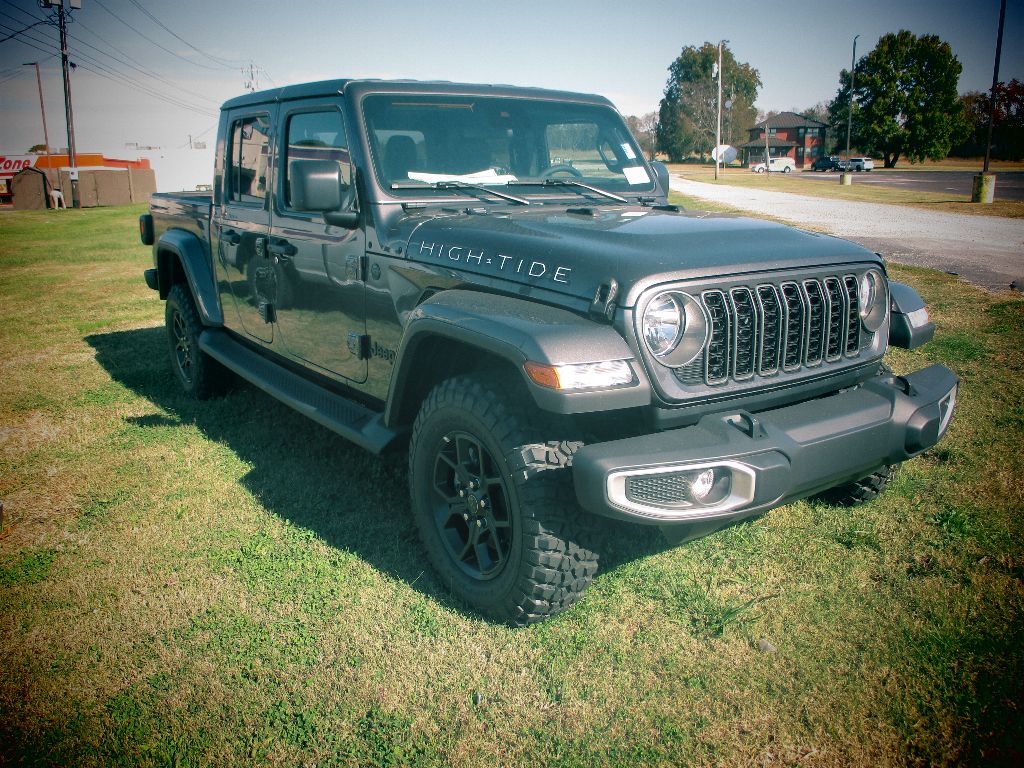 2025 Jeep Gladiator High Tide's photo