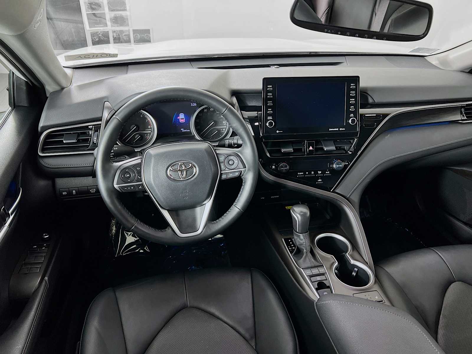 2023 Toyota Camry XLE photo 21