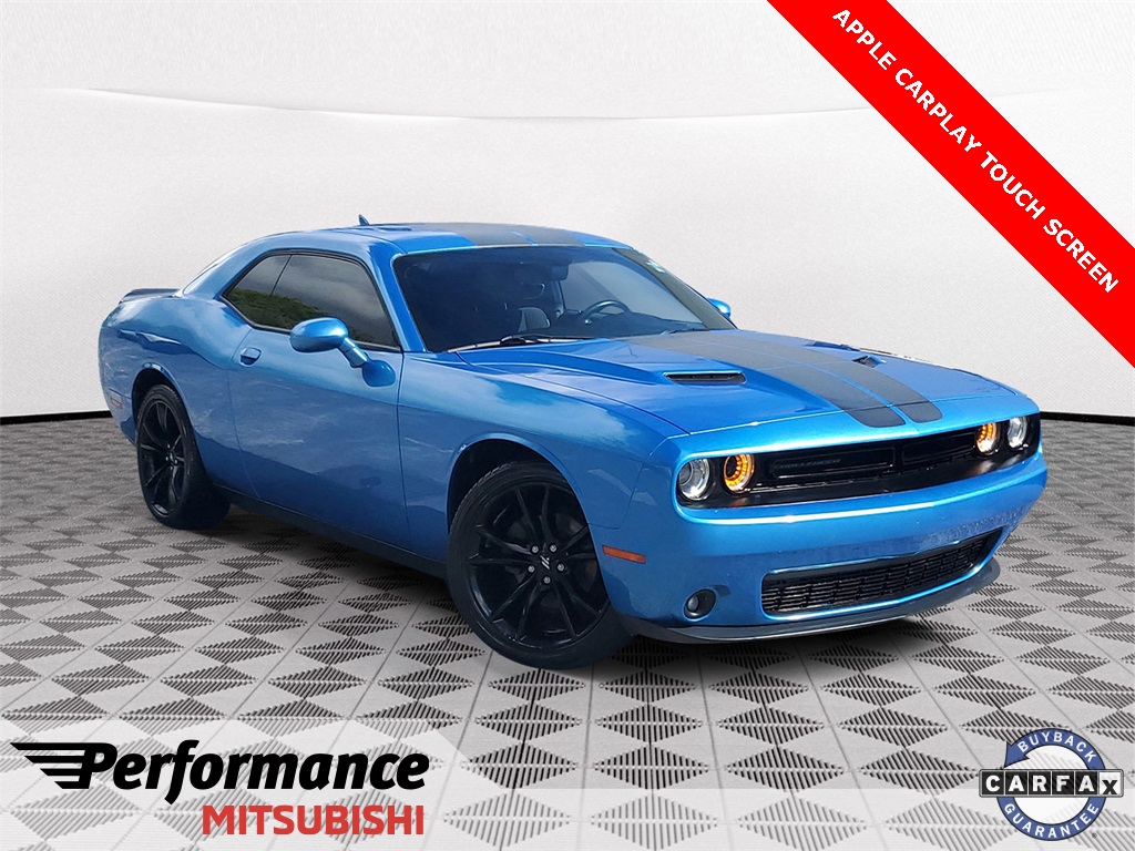 2018 Dodge Challenger SXT's photo