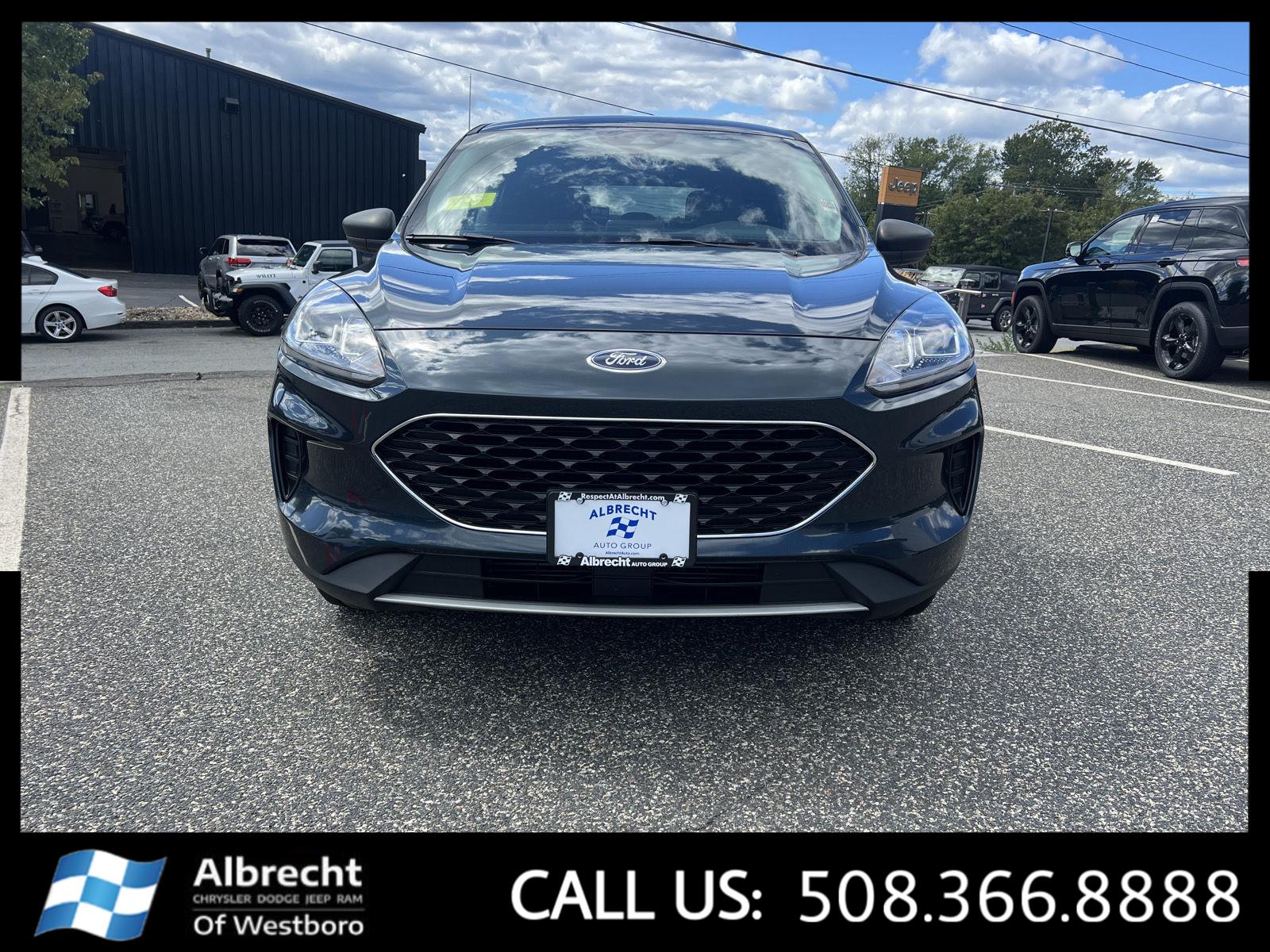2022 Ford Escape SE photo 8