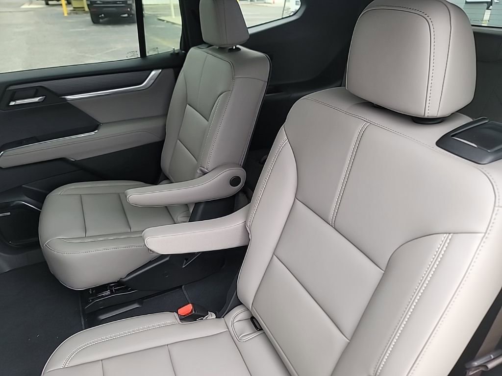 2025 Gmc Acadia Elevation photo 7