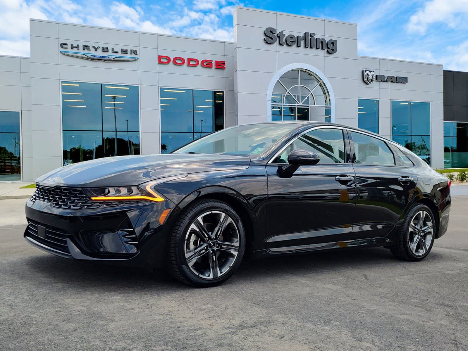 2023 Kia K5