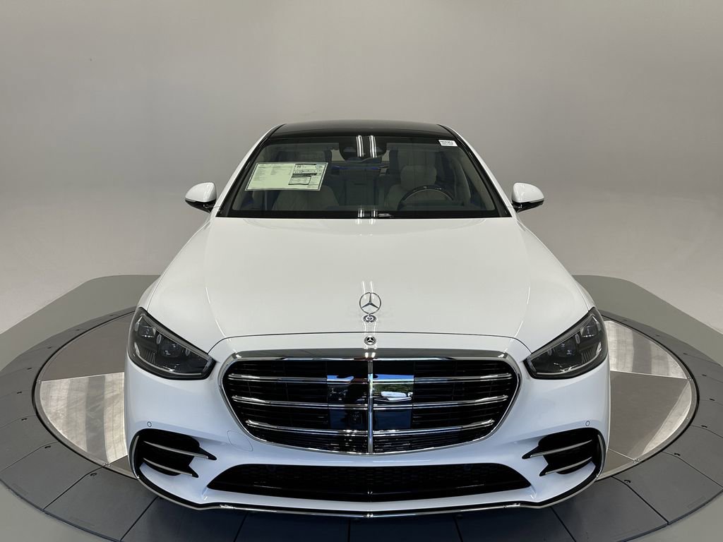 2026 Mercedes Benz S 580 4MATIC photo 3