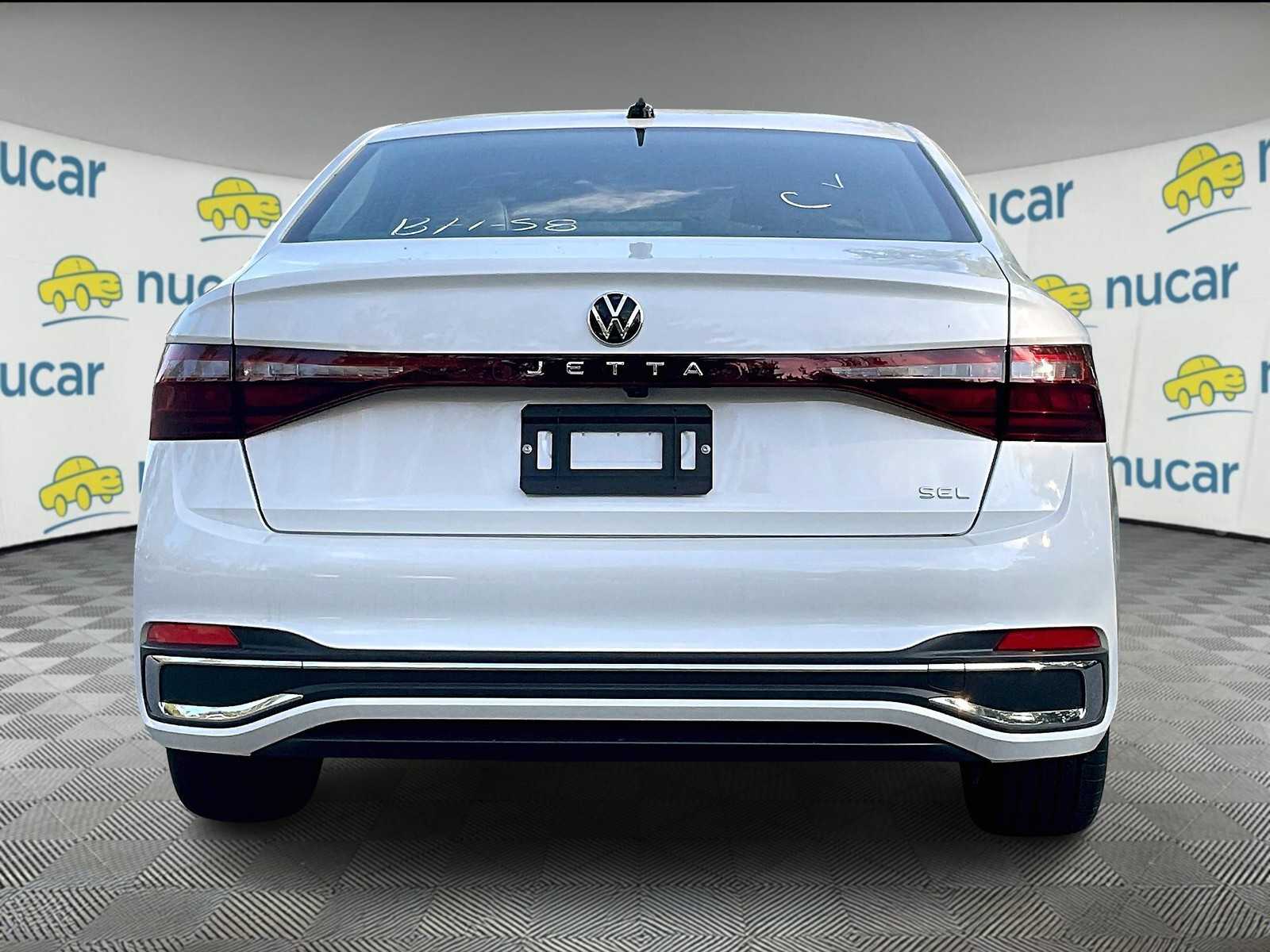 2025 Volkswagen Jetta SEL photo 4