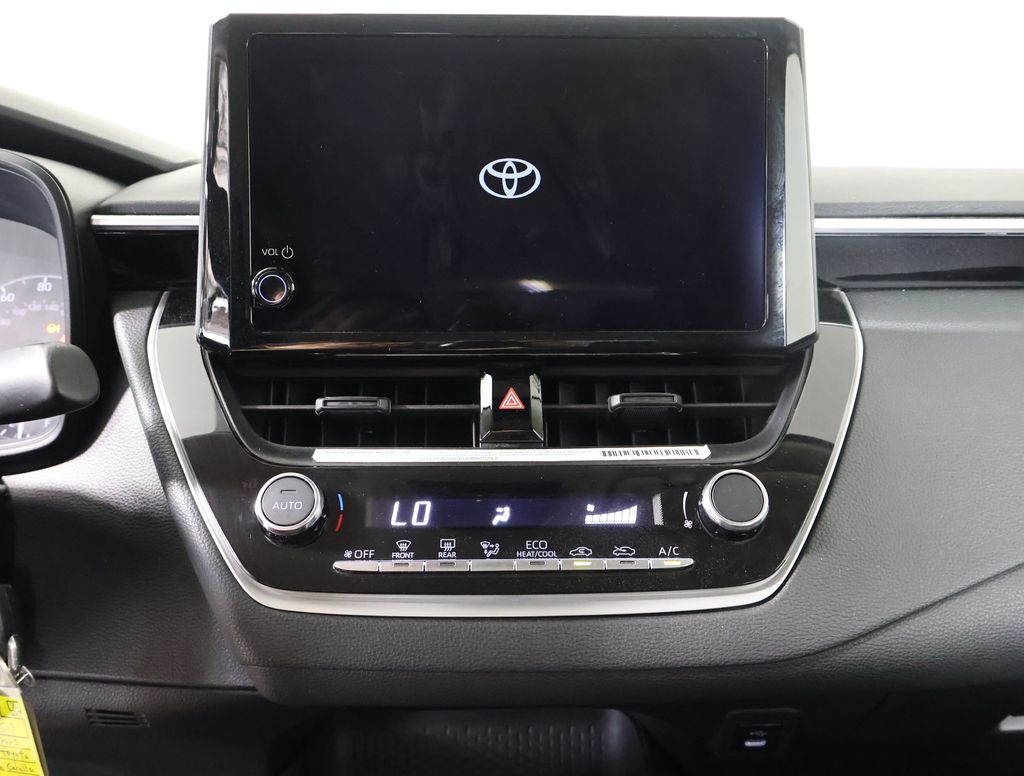 2023 Toyota Corolla LE photo 10
