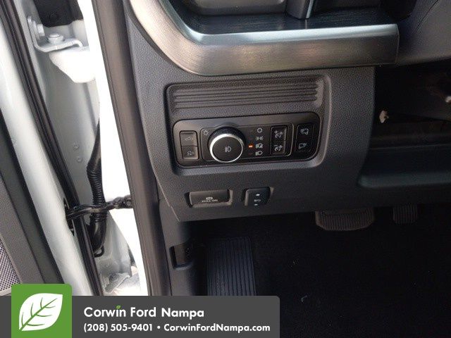 2025 Ford F-350 Lariat photo 17