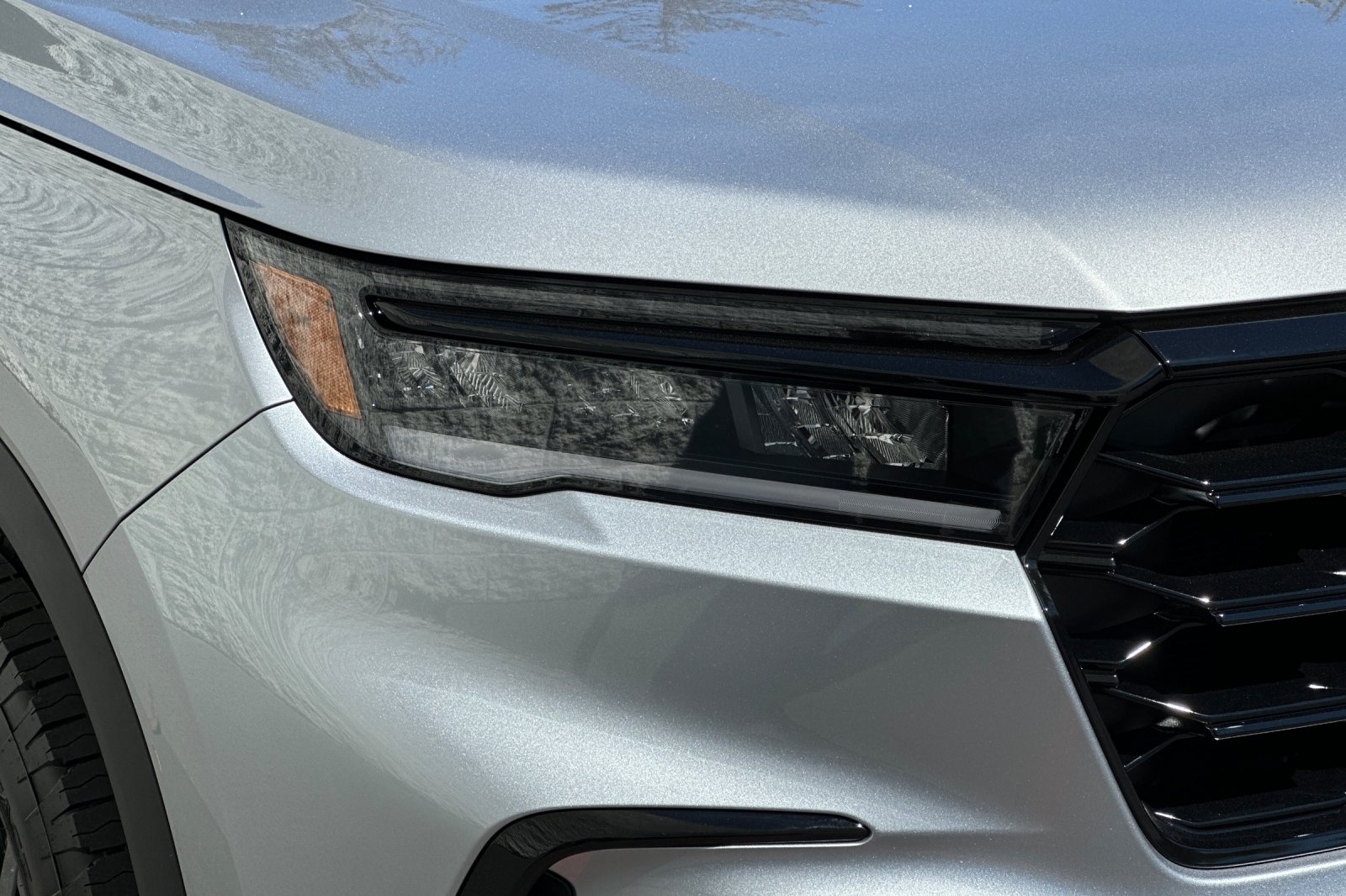 2025 Honda Pilot TrailSport photo 18