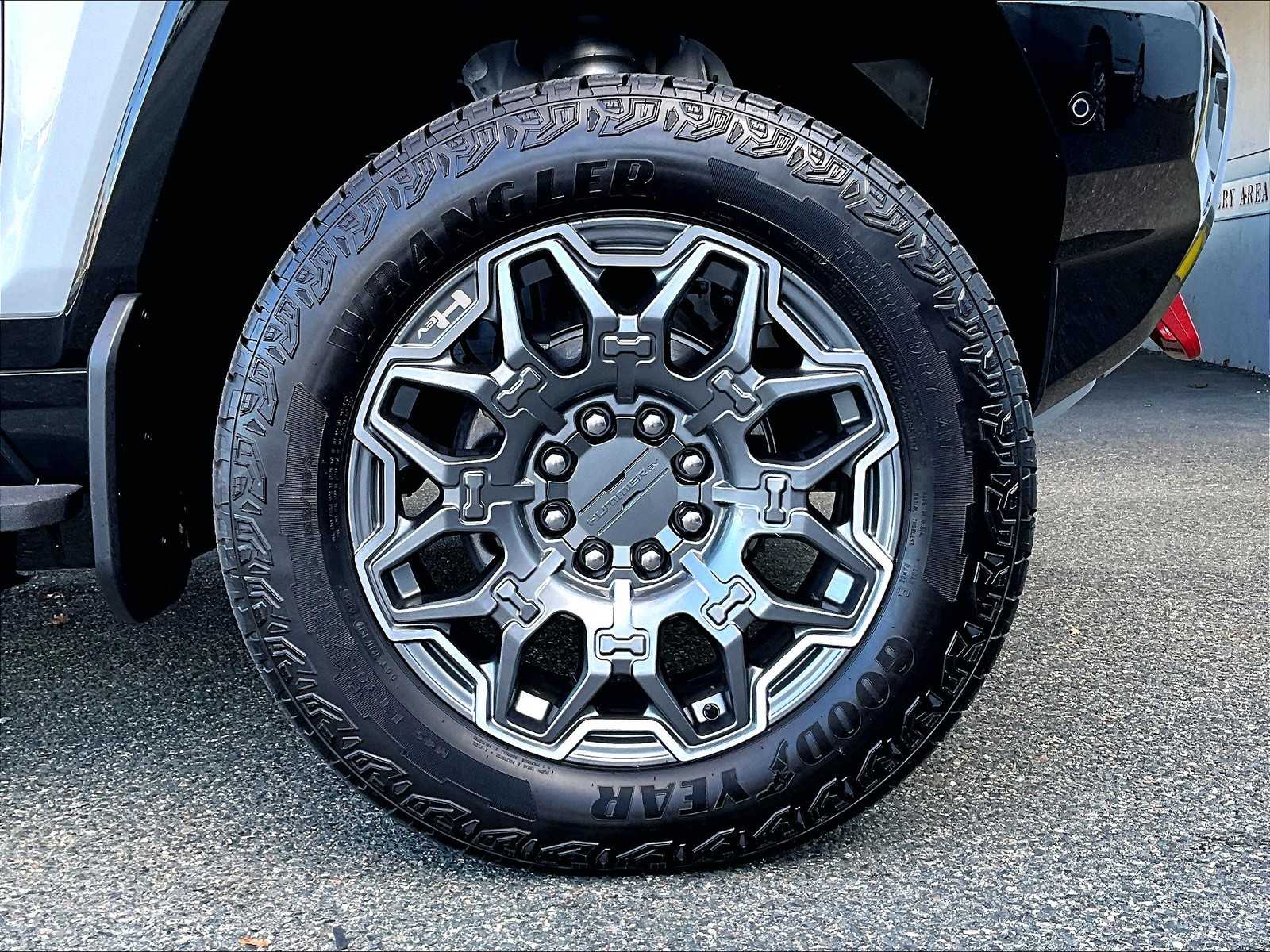 2024 Gmc Hummer EV Pickup photo 7