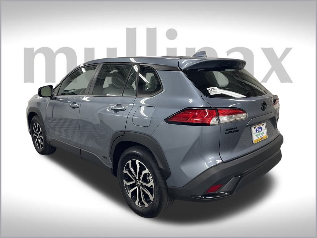 2023 Toyota Corolla Hybrid S photo 7