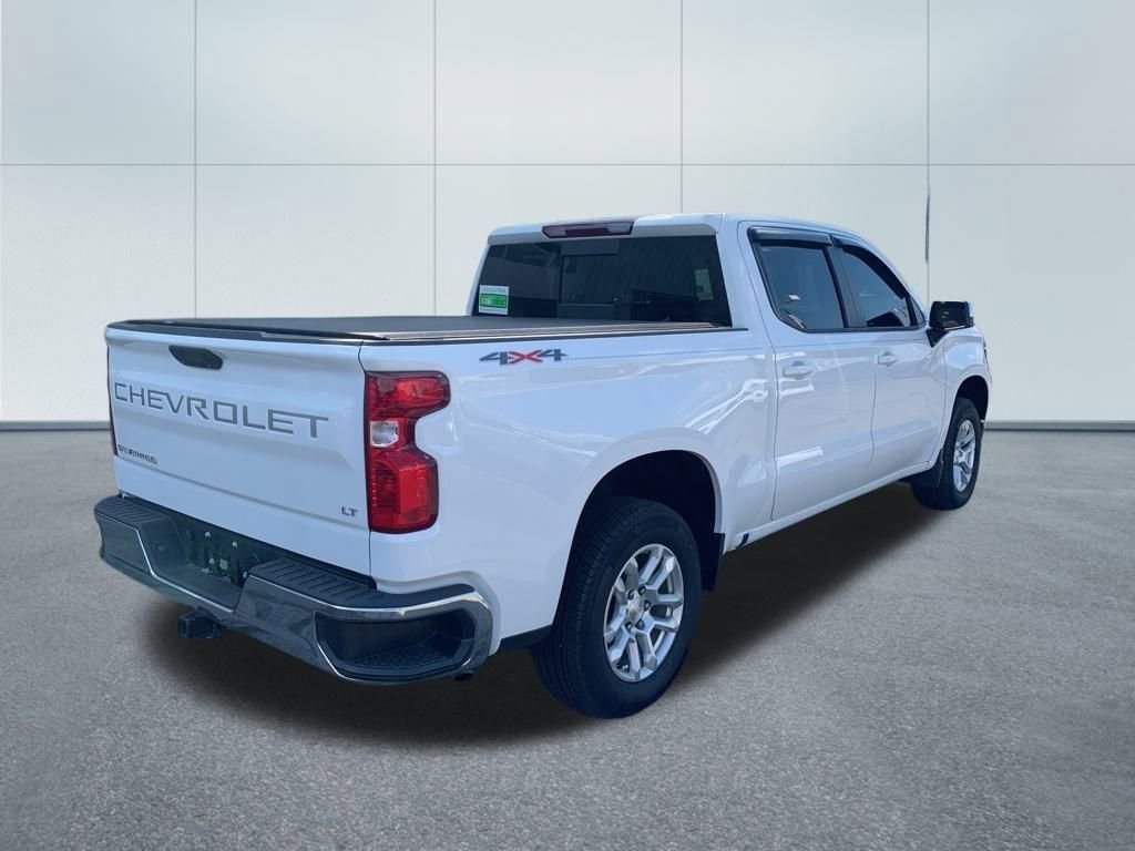 2024 Chevrolet Silverado 1500 LT photo 3