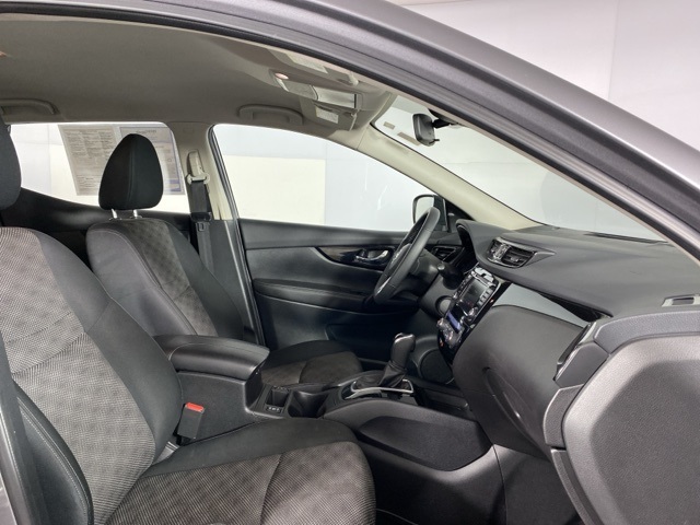 2022 Nissan Rogue Sport SV photo 24