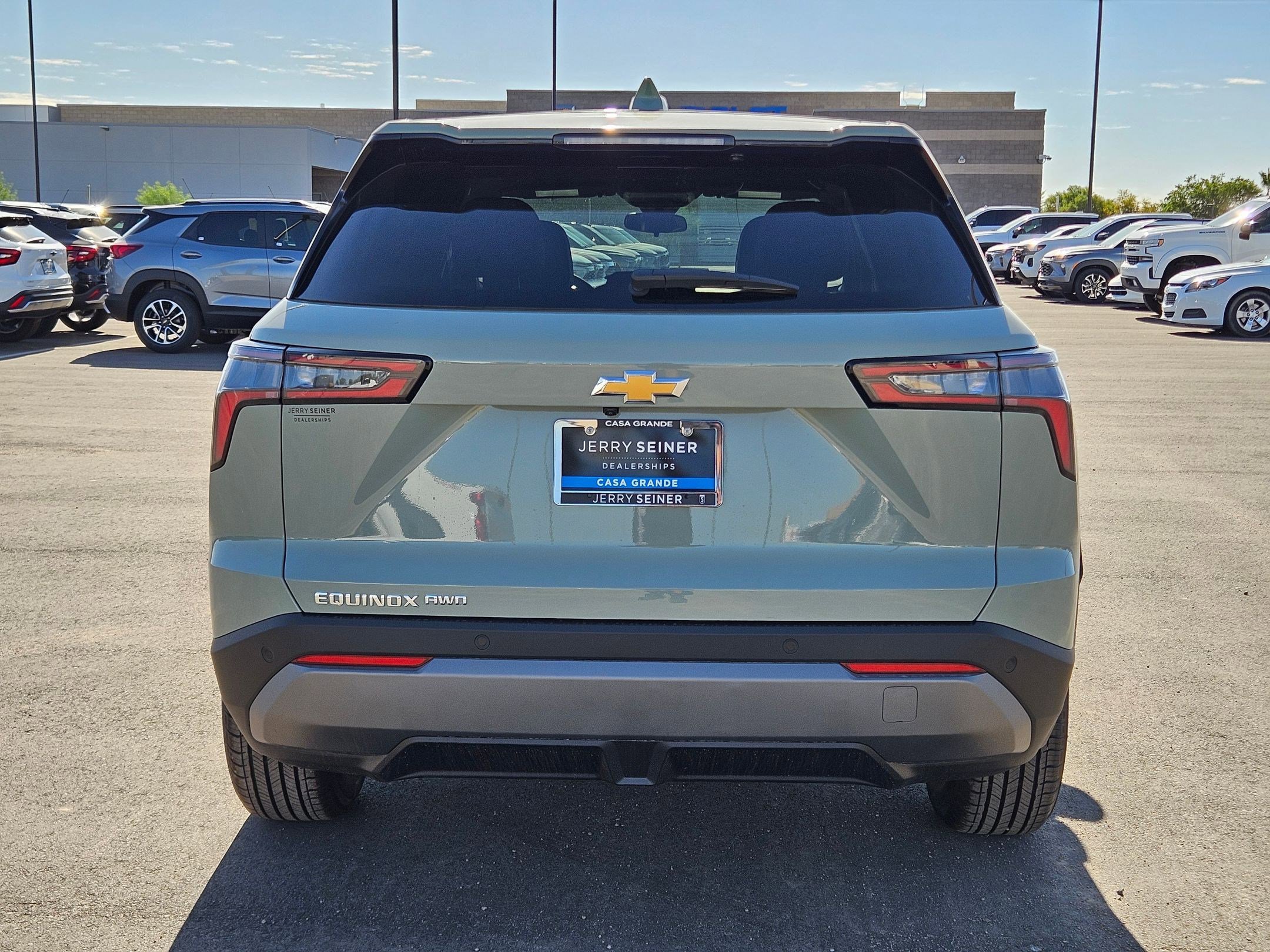 2026 Chevrolet Equinox LT photo 4