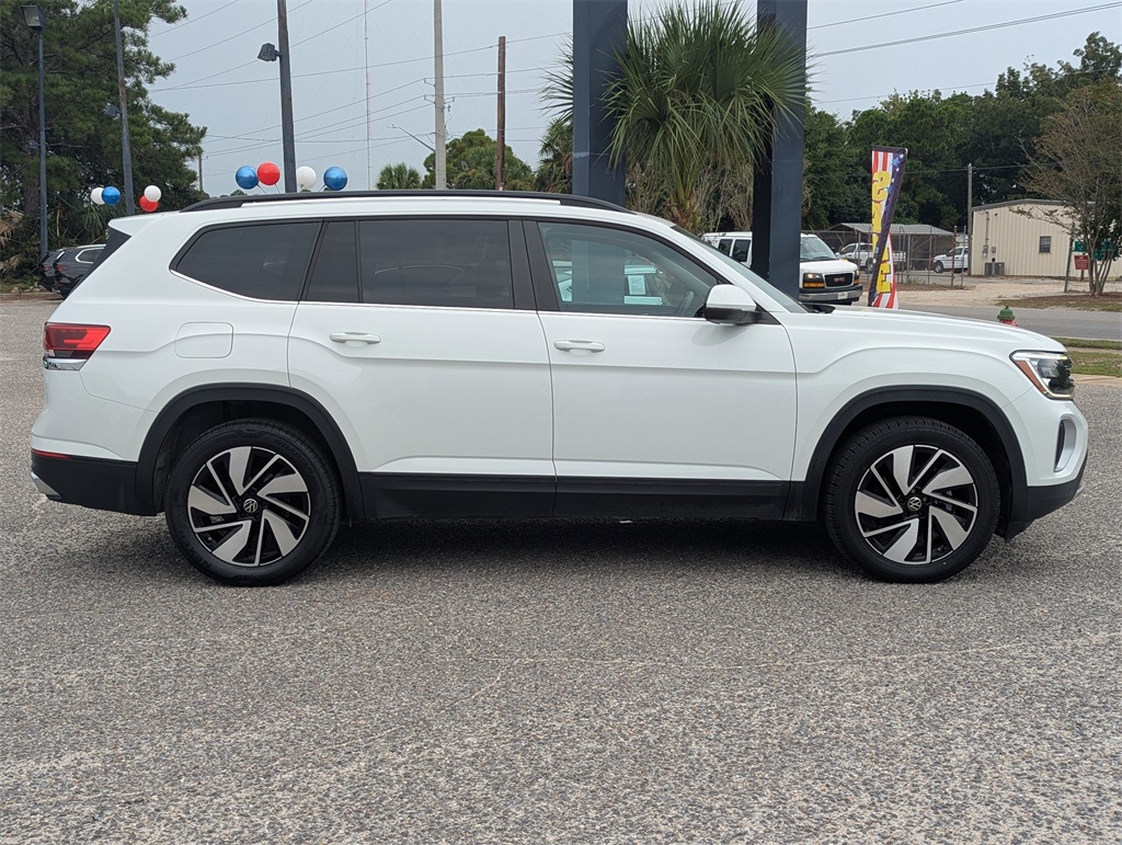2024 Volkswagen Atlas SE Technology photo 7