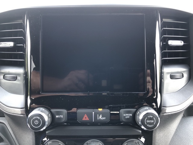2026 Ram 1500 Tradesman photo 17