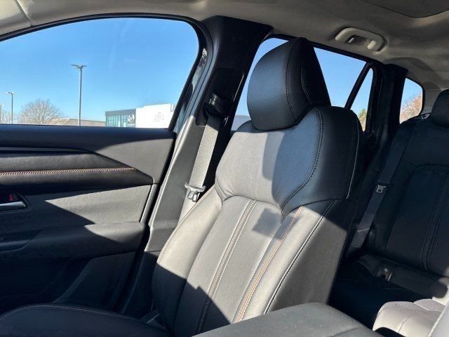 2025 Mazda CX-50 Premium photo 17