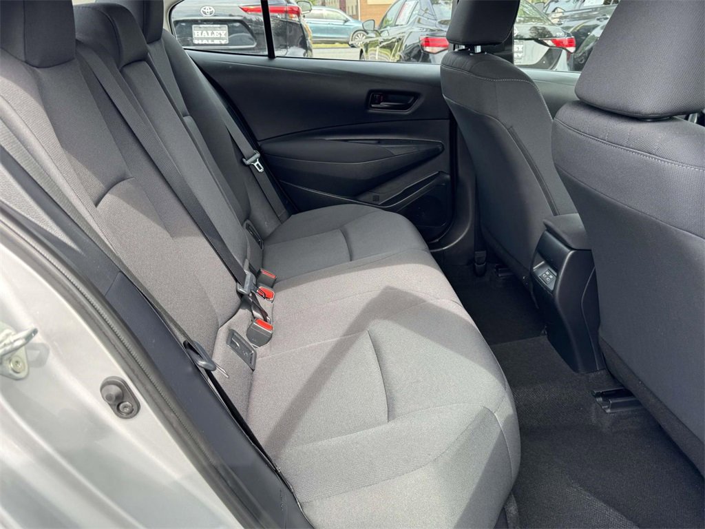 2024 Toyota Corolla LE photo 12