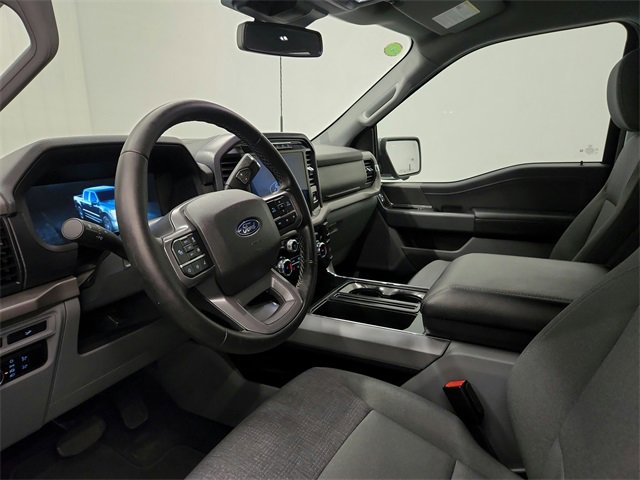 2024 Ford F-150 XLT photo 16