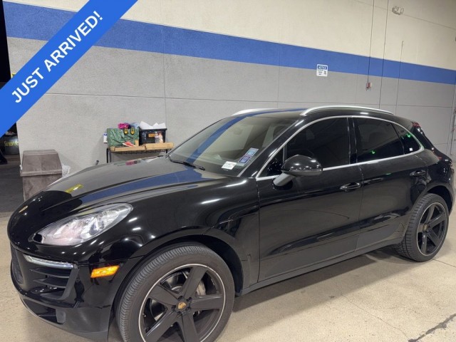 2015 Porsche Macan S's photo