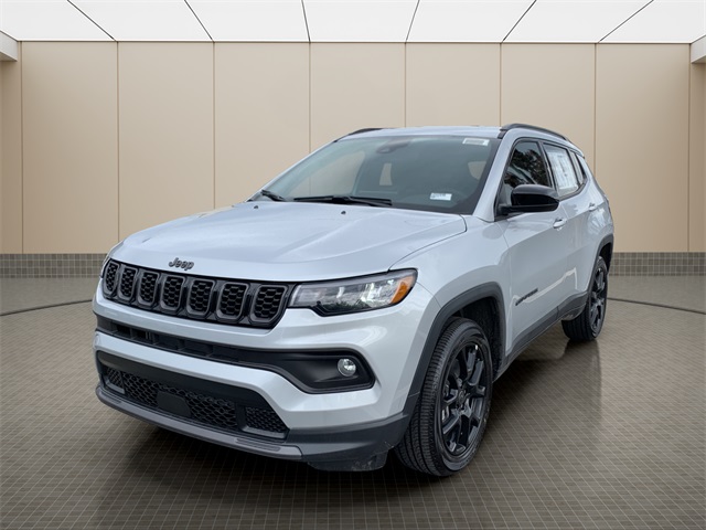 2026 Jeep Compass Altitude's photo