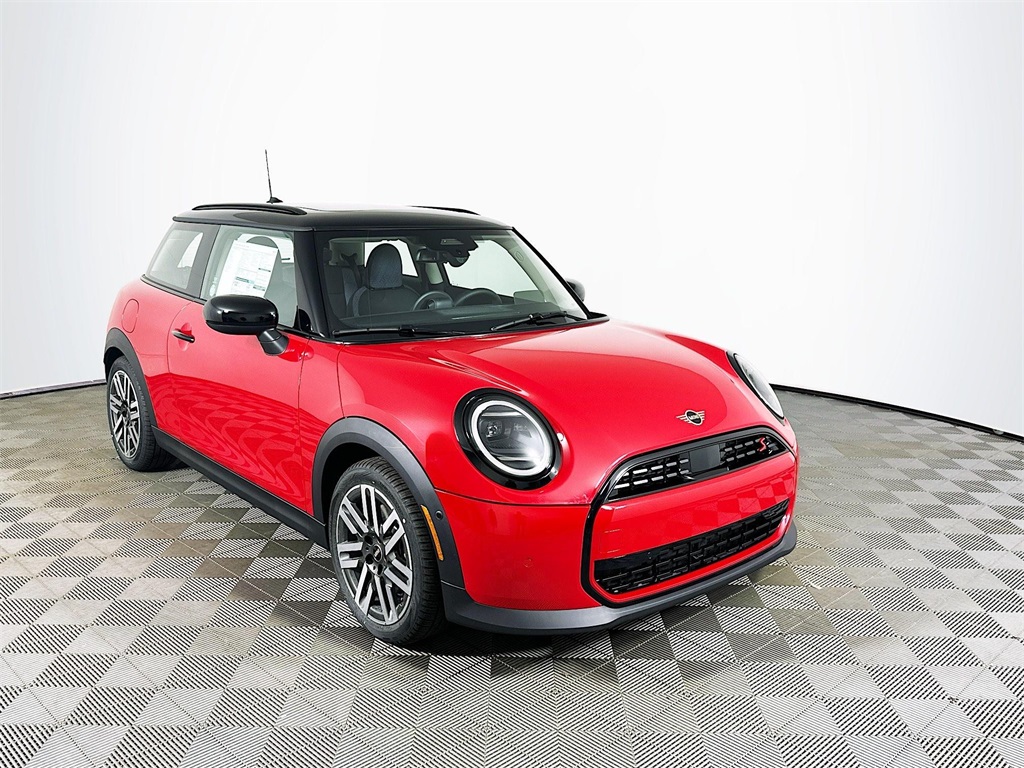 2025 Mini Cooper 2 Door Hardtop Signature photo 3