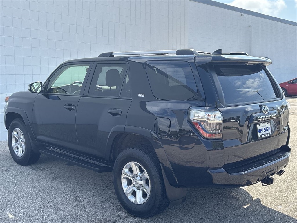 2021 Toyota 4Runner SR5 Premium photo 11