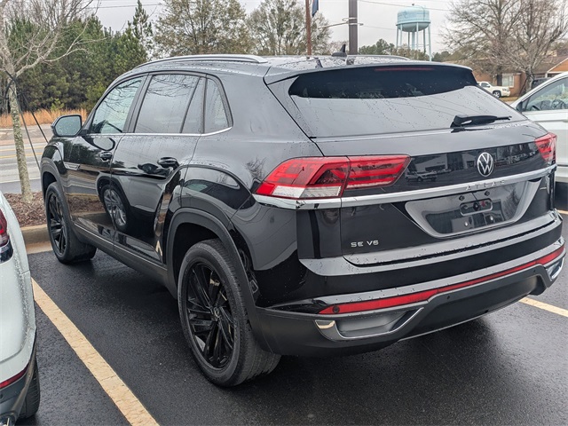 2021 Volkswagen Atlas Cross Sport V6 SE Technology photo 2