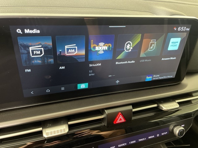 2026 Kia Sportage EX photo 23