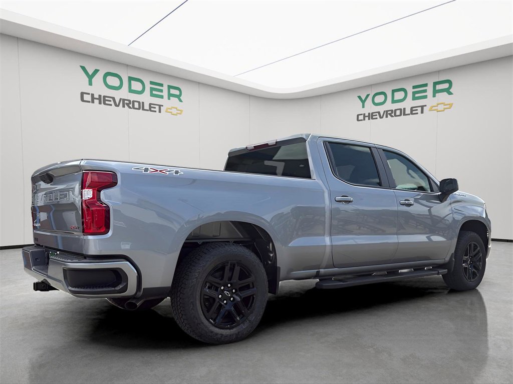 2025 Chevrolet Silverado 1500 RST photo 2