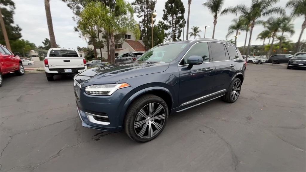 2022 Volvo XC90 Recharge T8 Inscription photo 3