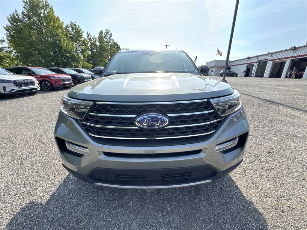2020 Ford Explorer XLT photo 26