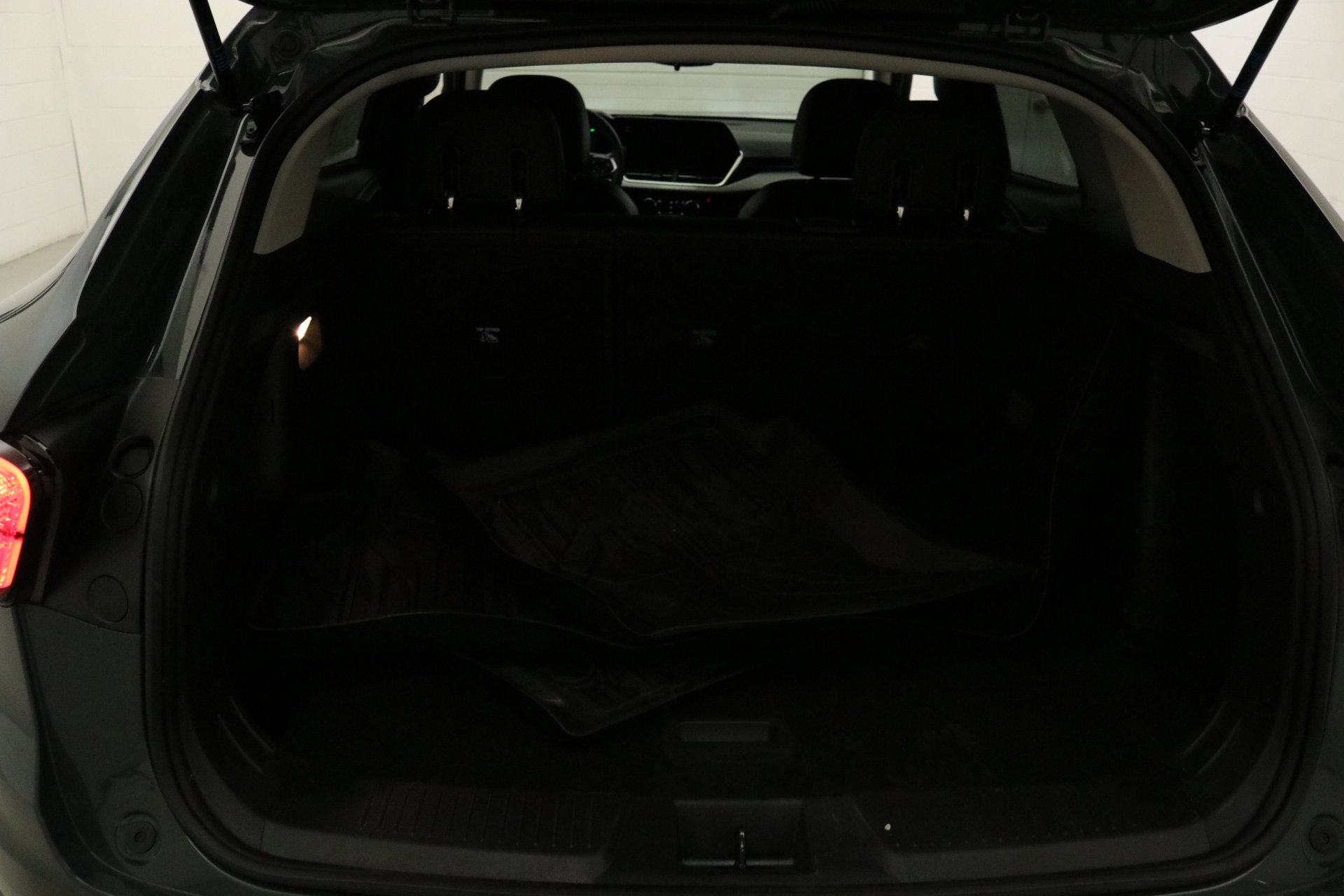 2025 Chevrolet Trax LT photo 23