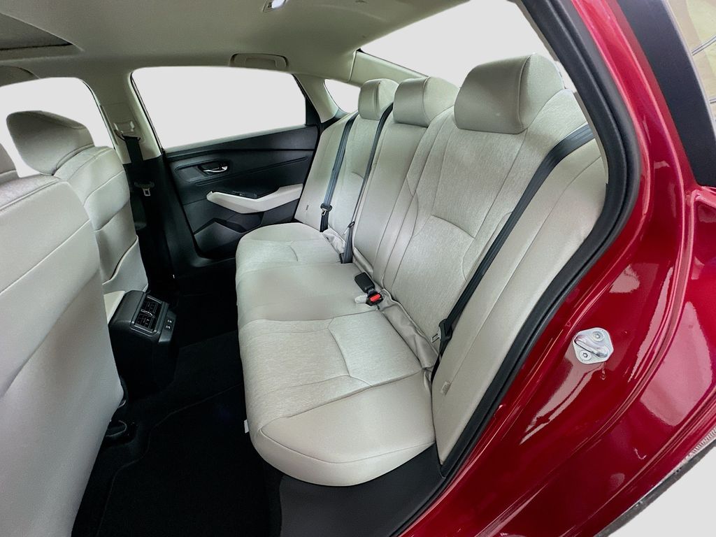2025 Honda Accord SE photo 16