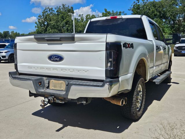 2017 Ford F-250 photo 4