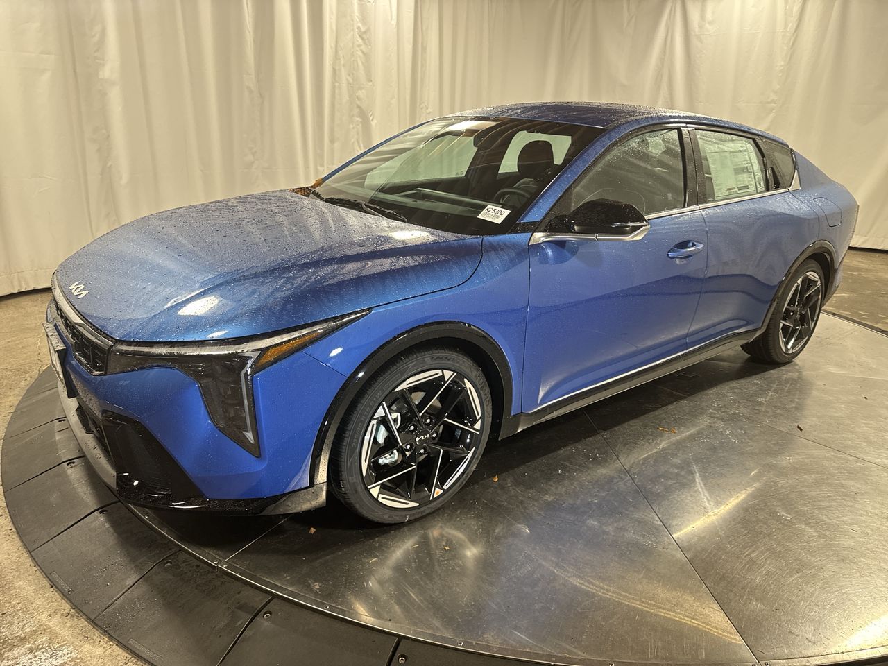 2025 Kia K4 GT-Line's photo