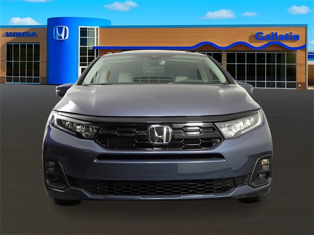 2026 Honda Odyssey Touring photo 8