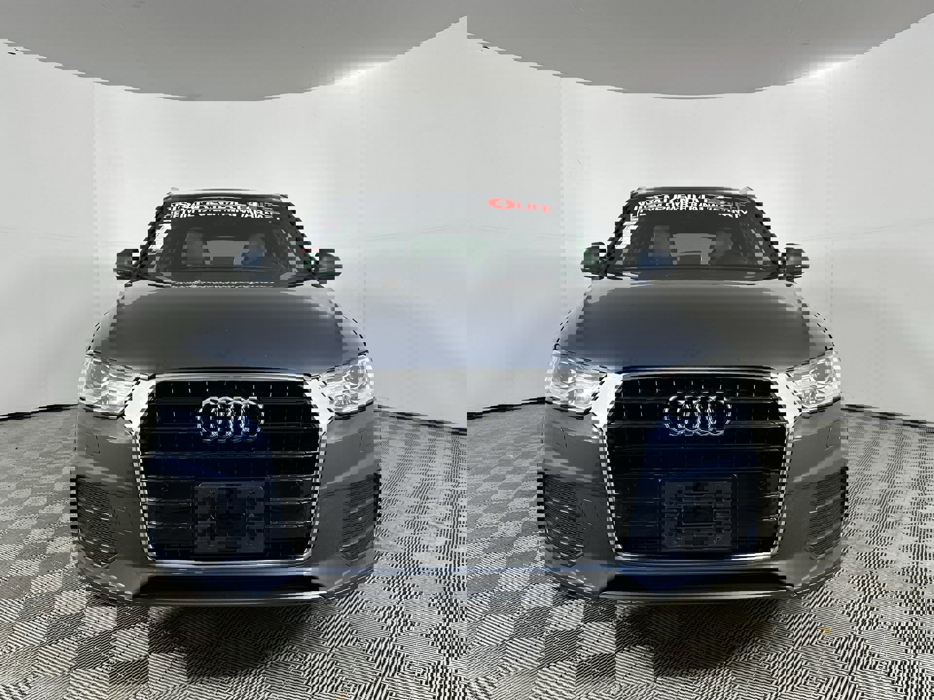 2017 Audi Q3 Premium Plus photo 3