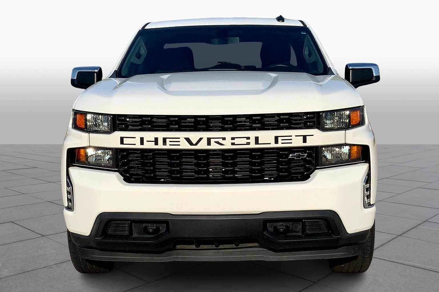 2021 Chevrolet Silverado 1500 Custom photo 3