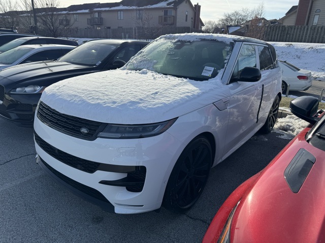 2026 Land Rover Range Rover Sport Dynamic SE's photo