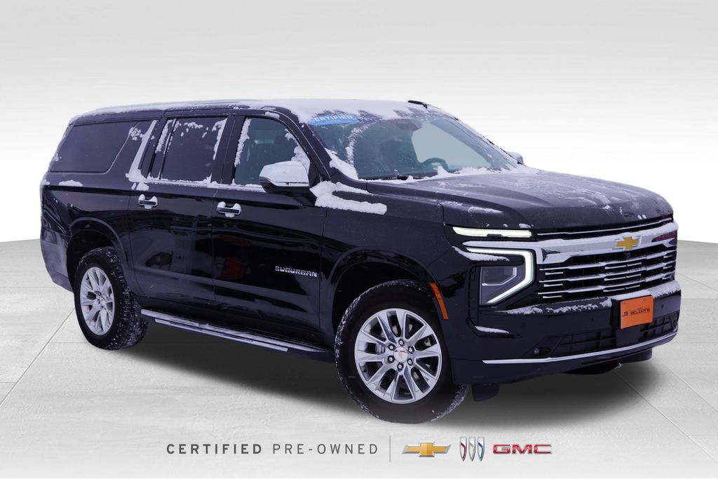 2025 Chevrolet Suburban Premier's photo
