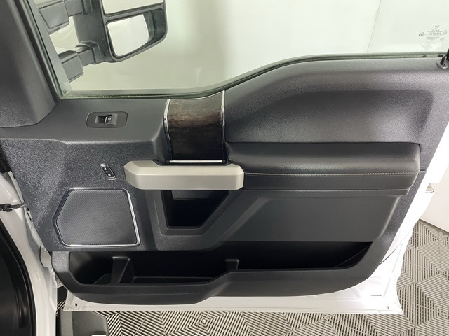2022 Ford F-350 photo 18