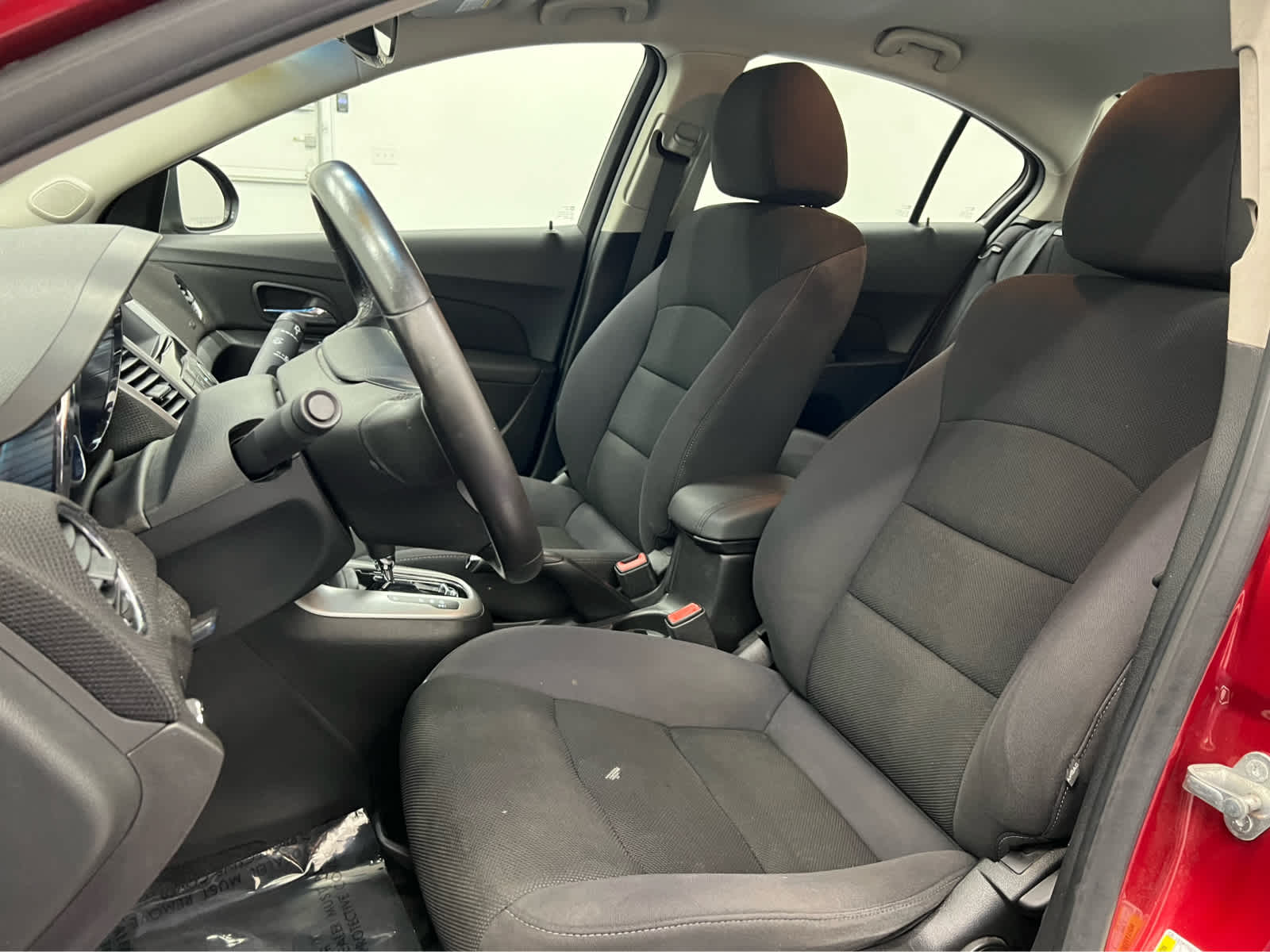 2012 Chevrolet Cruze photo 11