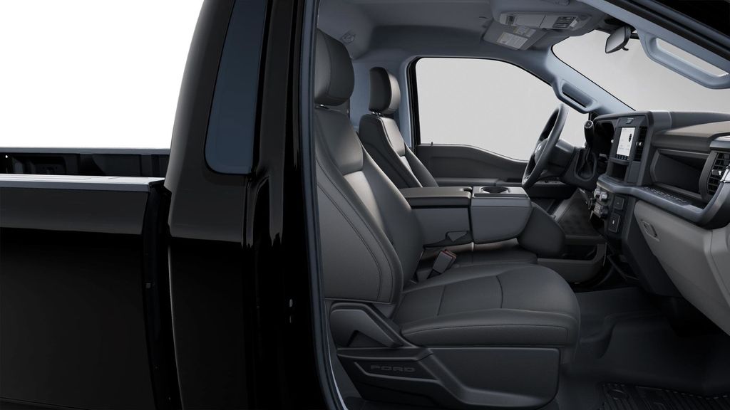 2025 Ford F-250 XL photo 4