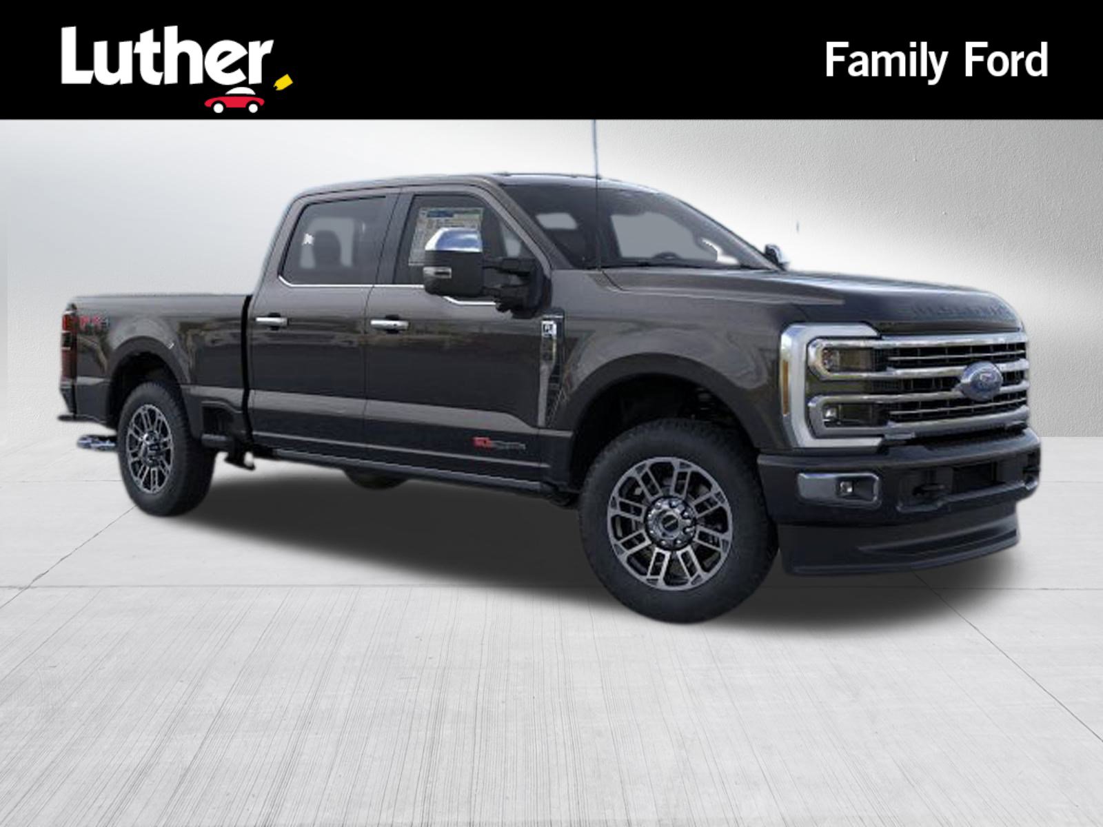 2026 Ford F-350 Super Duty Platinum's photo
