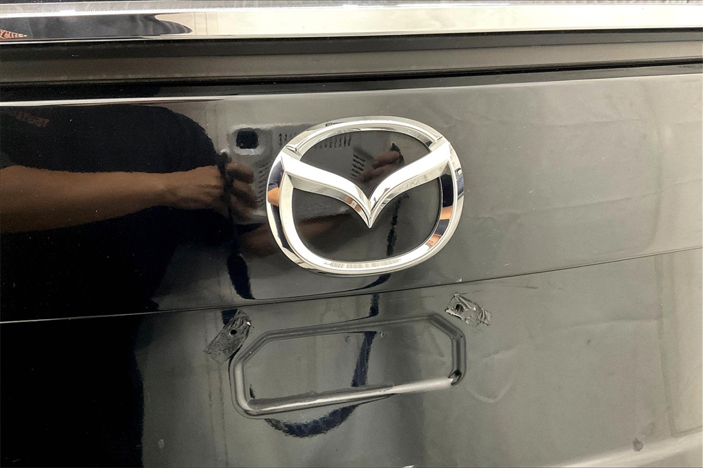 2022 Mazda CX-9 Touring photo 32