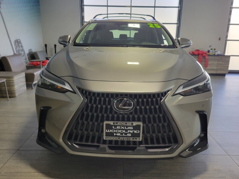 2025 Lexus NX 350 Premium AWD photo 7