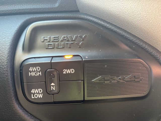 2020 Ram 2500 Laramie photo 24