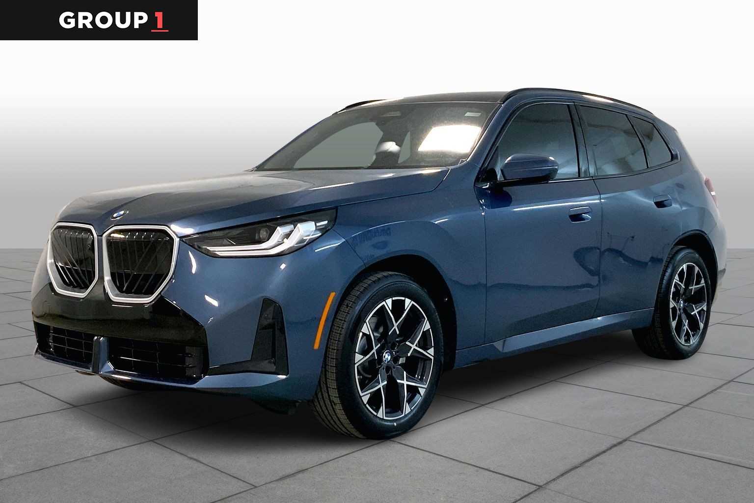 2026 BMW X3 30's photo